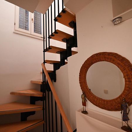 Alice Apartment With Balcony Rovinj Buitenkant foto